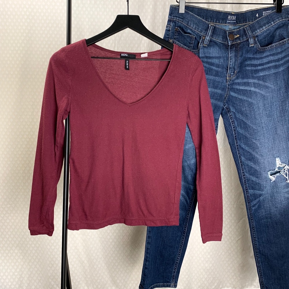 UO Slim Fit Long Sleeve Medium
